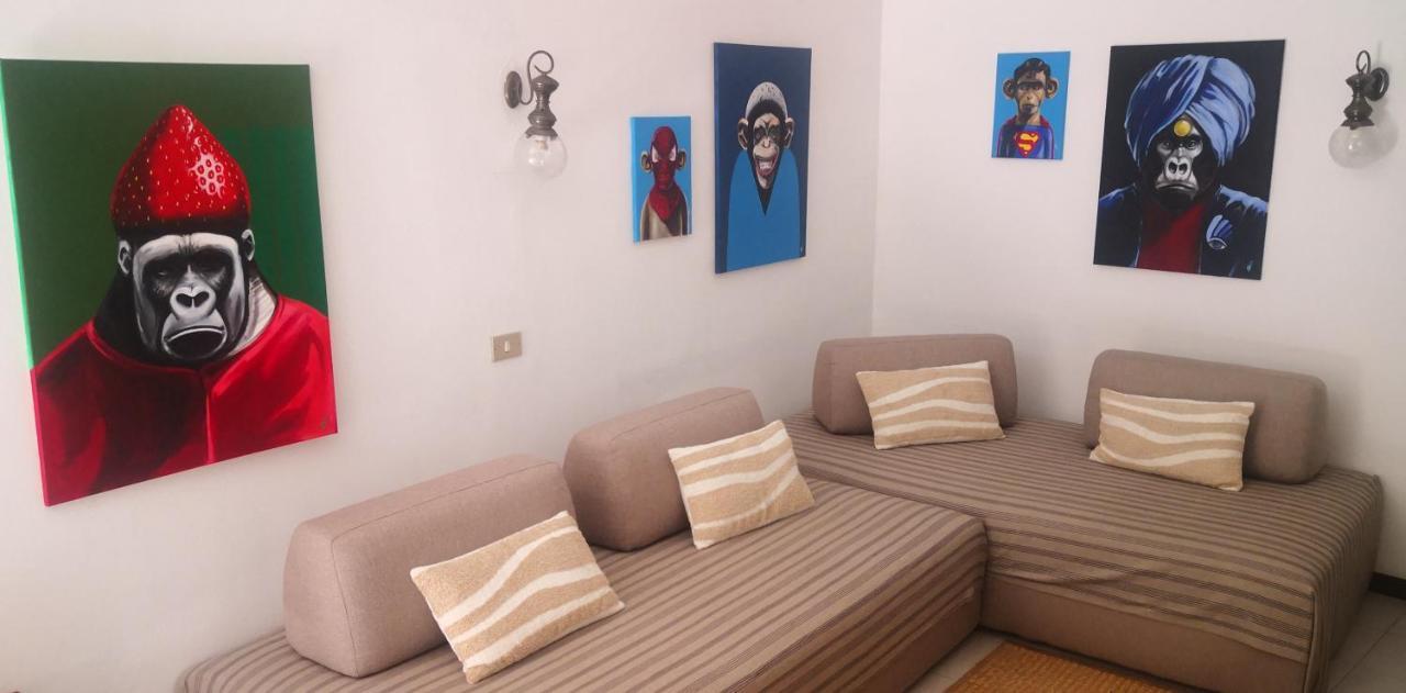 Residenza Esse Villa Angera Bagian luar foto