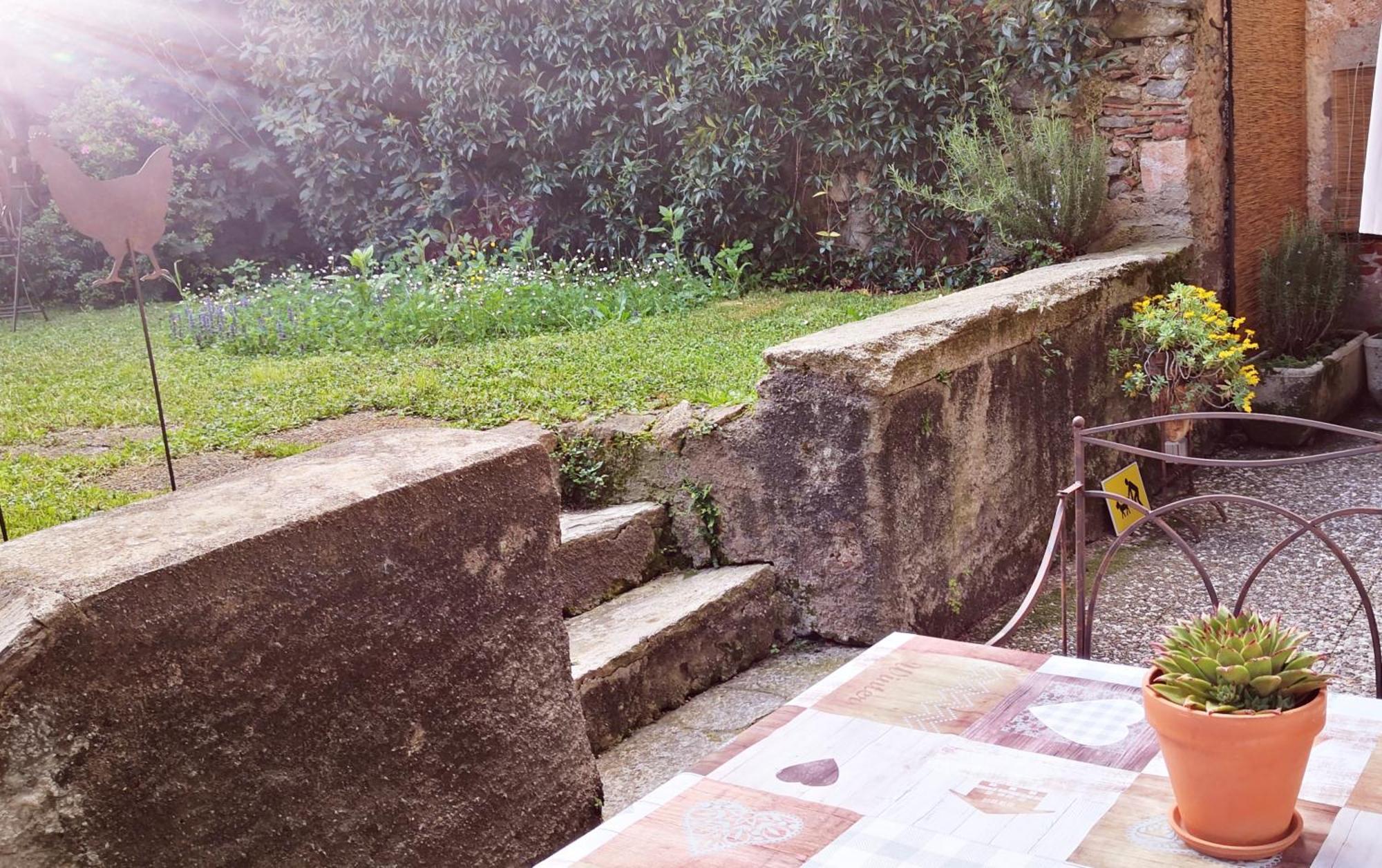 Residenza Esse Villa Angera Bagian luar foto